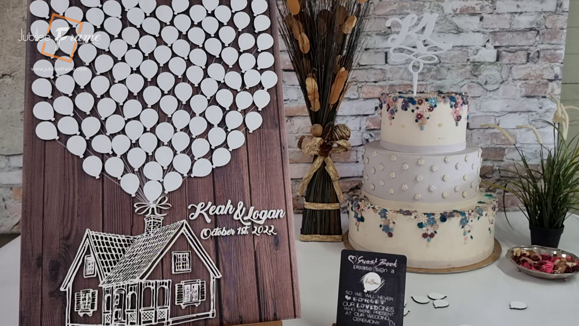 4- Wedding GuestBook Alternative Personalized Gift Sign in white grey 7